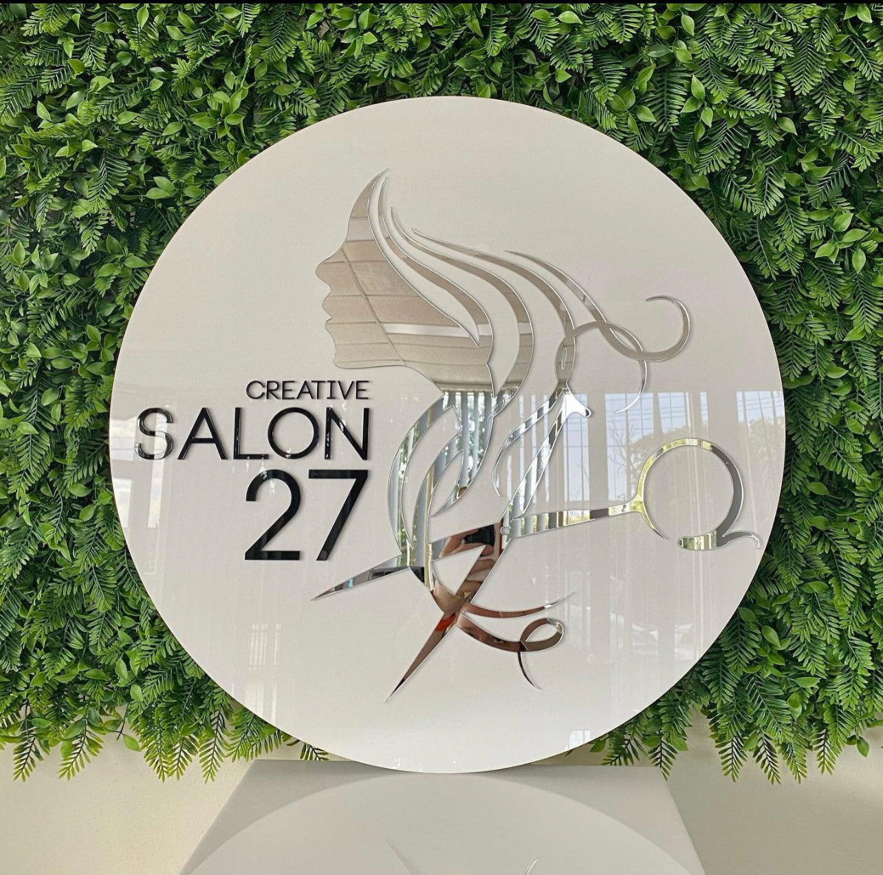 Cupcake social media share sign