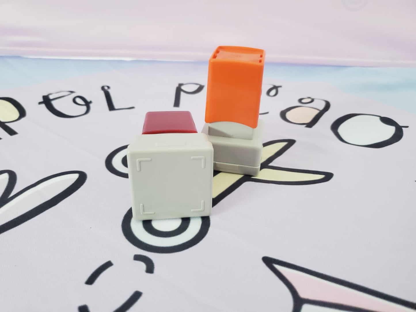 Ponchadores con tinta Logos/ creados