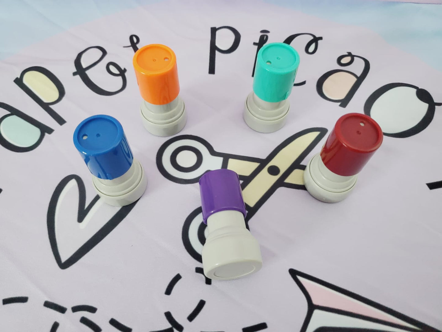 Ponchadores con tinta Logos/ creados